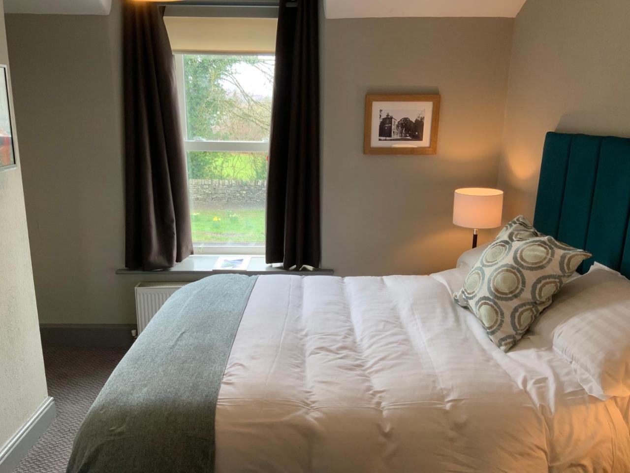 The Sun Inn Troutbeck Bridge 外观 照片